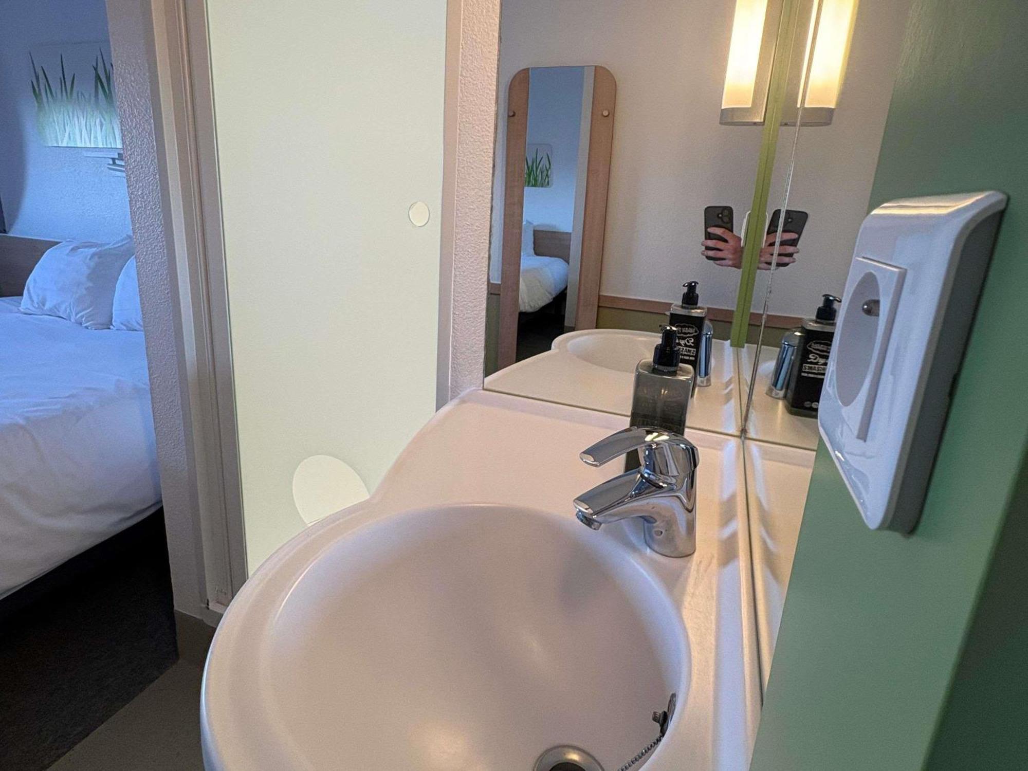 Ibis Budget Ancenis Mésanger Eksteriør billede